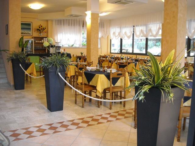 Albergo Santo Stefano Μπελάρια-Ιτζέα Μαρίνα Εξωτερικό φωτογραφία